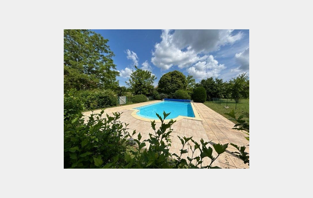 Annonces LUZECH : Maison / Villa | SAINT-VINCENT-RIVE-D'OLT (46140) | 120 m2 | 242 000 € 